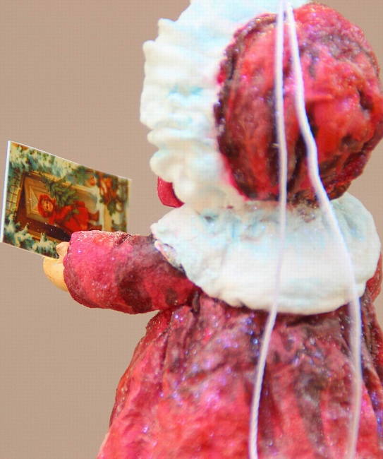 Ватная игрушка "Леди в красном" в интернет-магазине Своими Руками