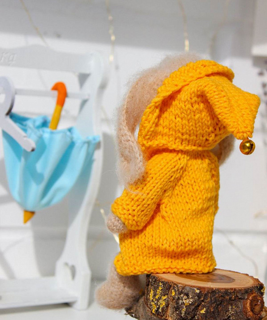 Вязаная игрушка "Зайка Клевер" в интернет-магазине Своими Руками