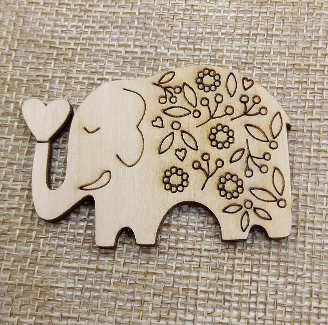 Заготовка из дерева "Слон с сердцем" в интернет-магазине Своими Руками
