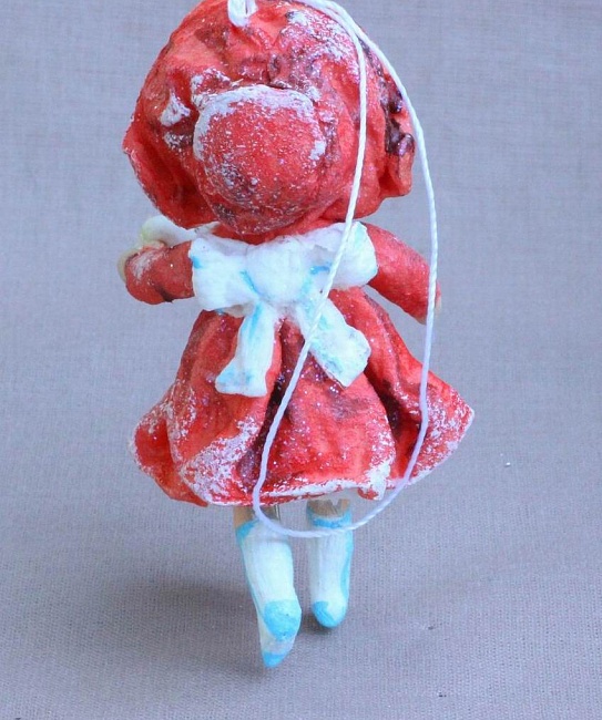 Ватная игрушка "Маленькая леди" в интернет-магазине Своими Руками