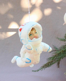 Ватная игрушка "Космонавт" в интернет-магазине Своими Руками