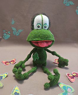 Вязаная игрушка "Лягушонок Квак" в интернет-магазине Своими Руками