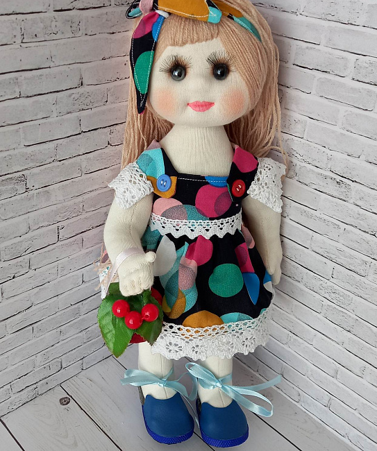 Интерьерная текстильная кукла "Девочка Лето" в интернет-магазине Своими Руками