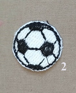 Аппликация "Футбольный мяч маленький" в интернет-магазине Своими Руками