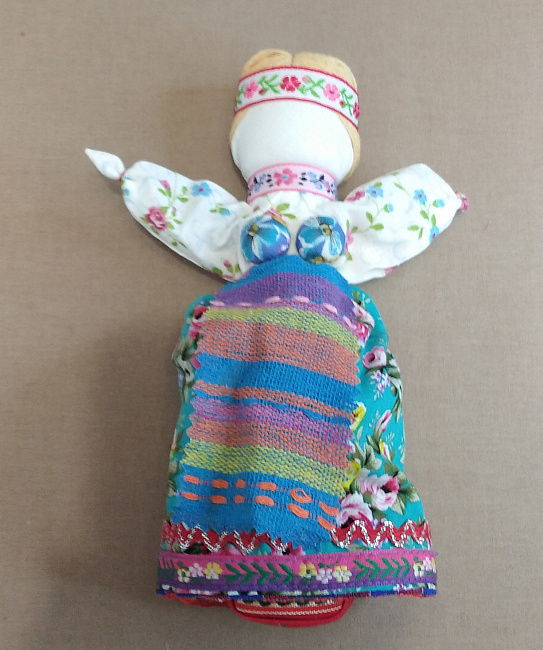 Славянская игровая кукла "Девка Баба" в интернет-магазине Своими Руками