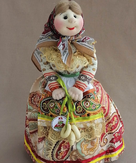 Ставропольский сувенир "Казачка на чайник" в интернет-магазине Своими Руками