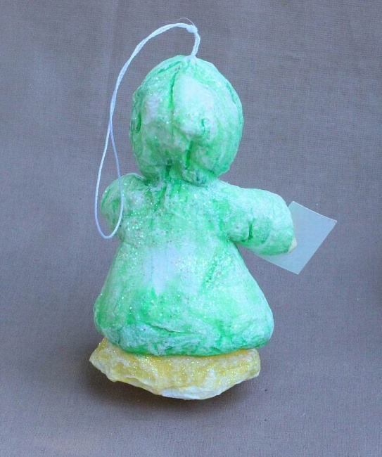 Ватная игрушка "Малышка в зеленом" в интернет-магазине Своими Руками