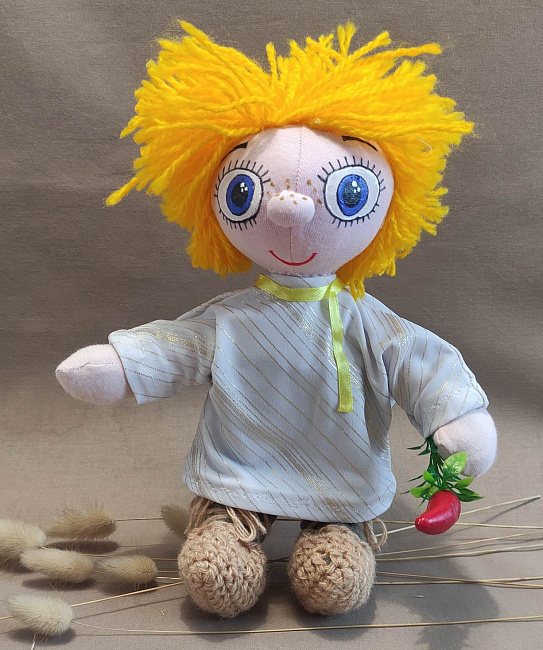 Текстильная игрушка "Домовенок Веснушка" в интернет-магазине Своими Руками