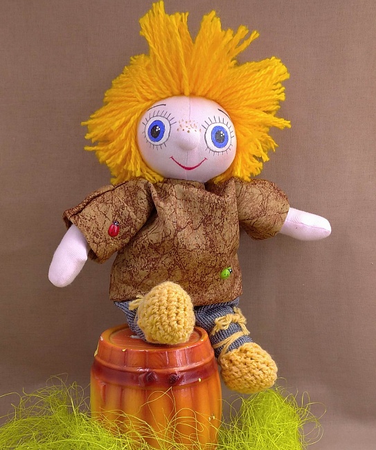 Текстильная игрушка "Домовенок Ваня" в интернет-магазине Своими Руками