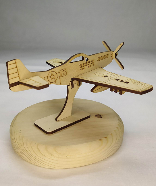 Конструктор из дерева самолет "P-51D" в интернет-магазине Своими Руками