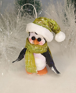 Ватная елочная игрушка "Пингвиненок 3" в интернет-магазине Своими Руками